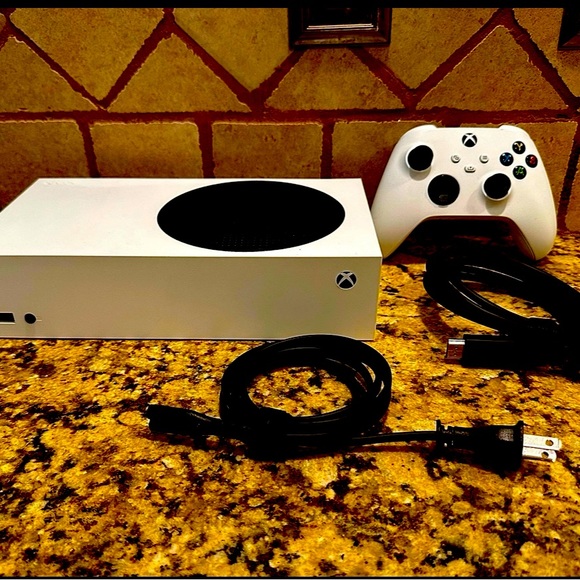 Xbox for sale - Picture 1 of 3